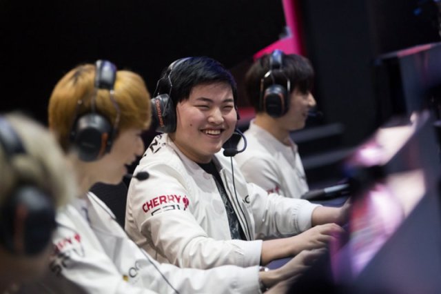 美服lol官网