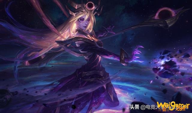 LOL拉克丝斩星、暗星皮肤上手后对比