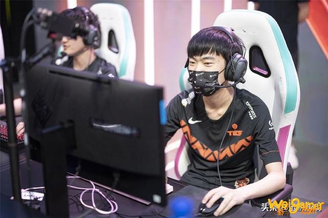 LOL：ESPN最新全球战队战力排行，DWG升至第一，TES跌至第四